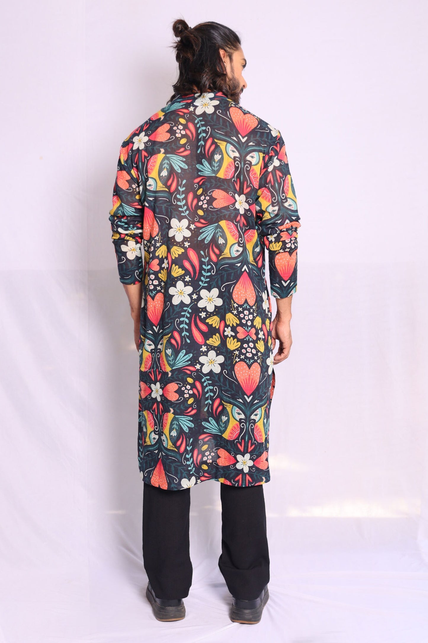 MULTI COLOR , HANDLOOM BRUCE RETRO FLORAL KING PRINT KURTA WITH PAJAMA