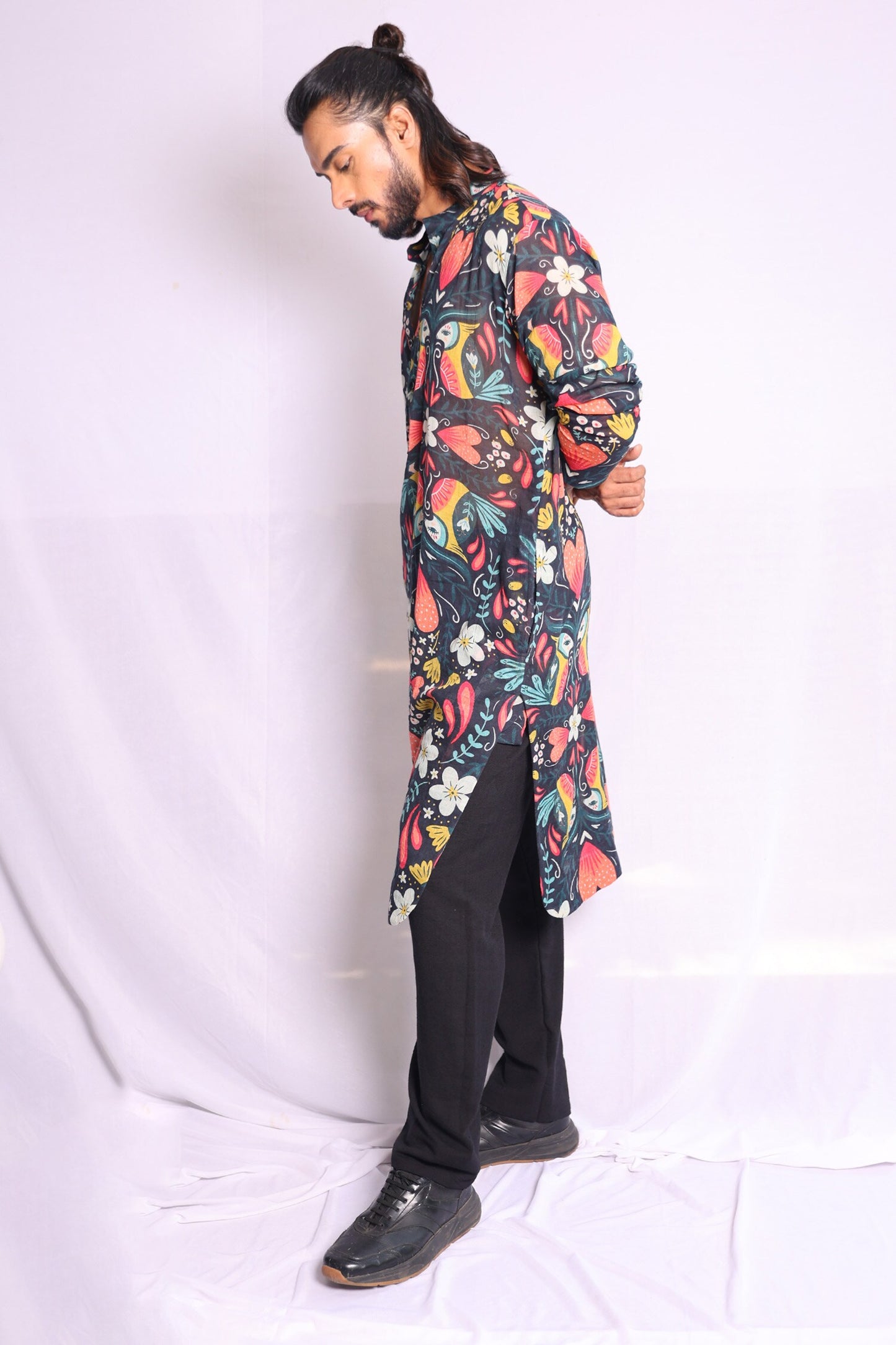 MULTI COLOR , HANDLOOM BRUCE RETRO FLORAL KING PRINT KURTA WITH PAJAMA
