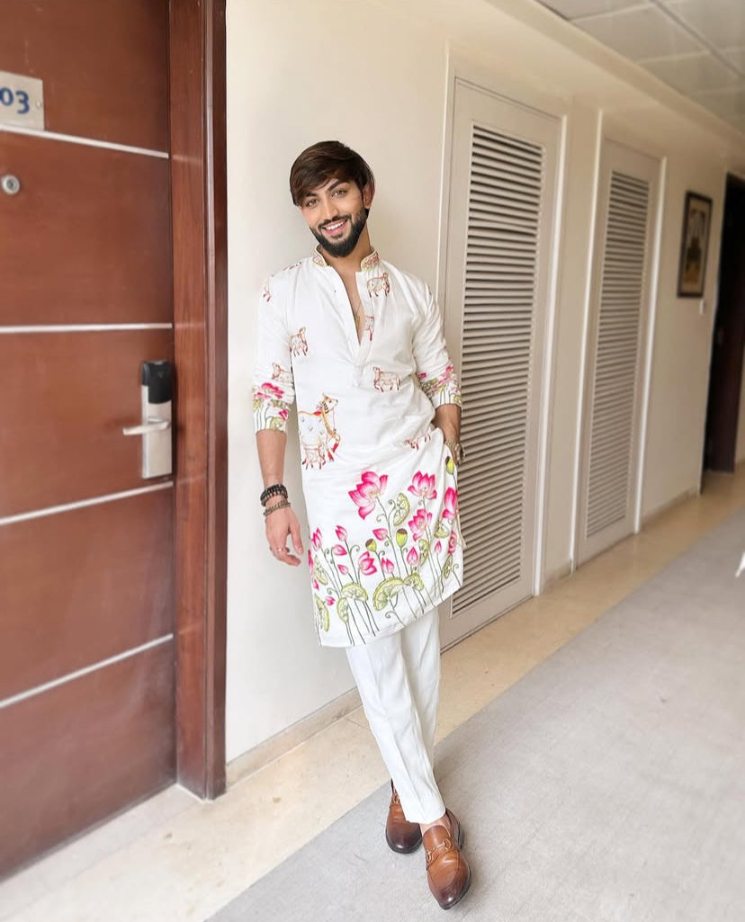 WHITE COW WITH LOTUS PRINTED KURTA SET