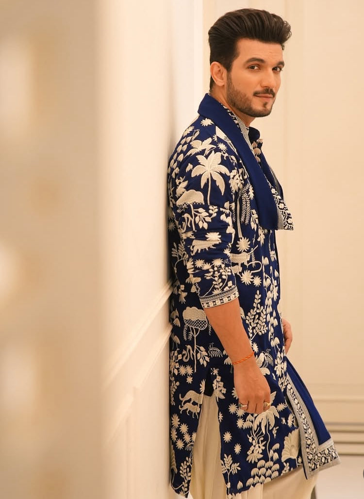 ARJUN BIJLANI IN ROYAL NAVY KURTA WITH HIGH EMBROIDERY WORK