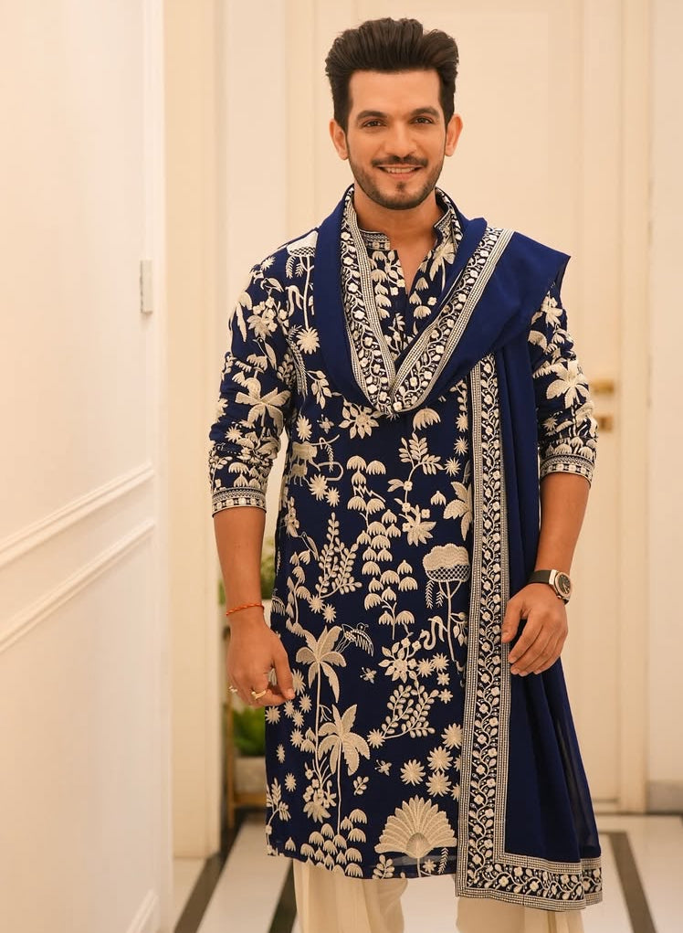 ARJUN BIJLANI IN ROYAL NAVY KURTA WITH HIGH EMBROIDERY WORK