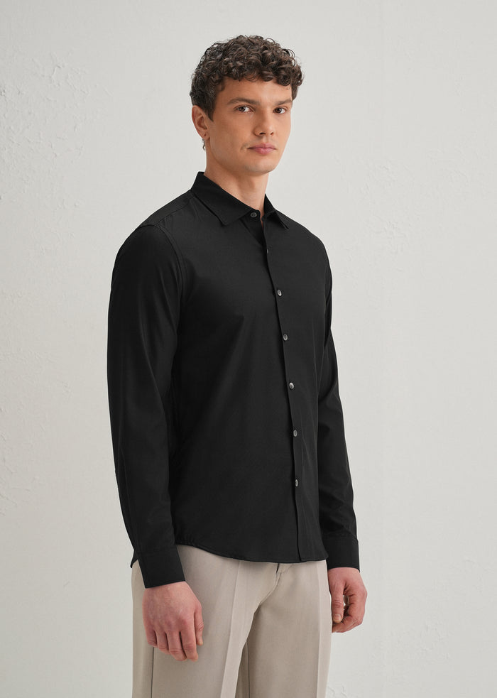 BLACK STITCHLESS PLACKET PREMIUM WRINKLE-FREE SHIRT