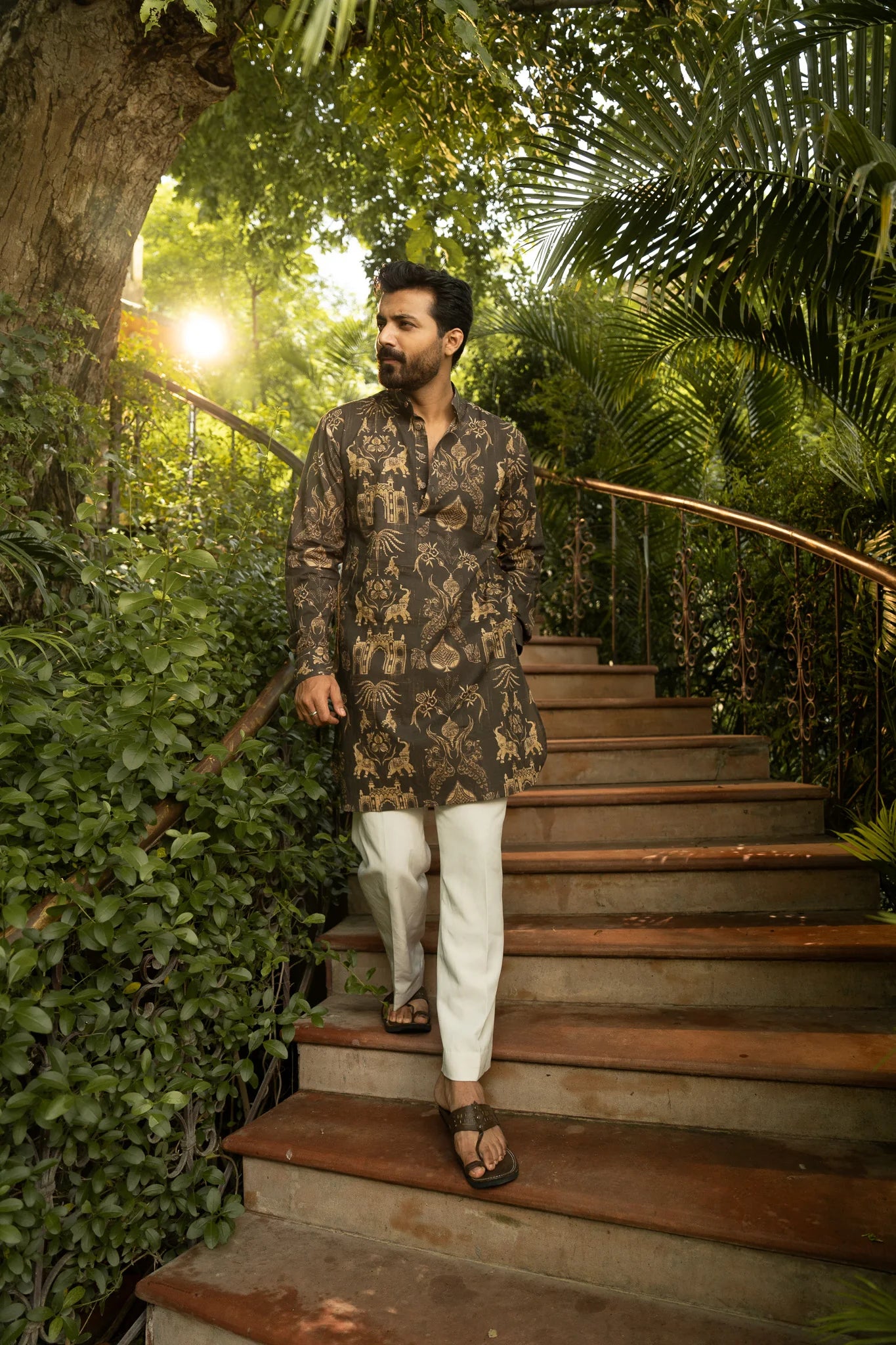 ROYAL HERITAGE COLLECTION THE REGAL SWAN KURTA