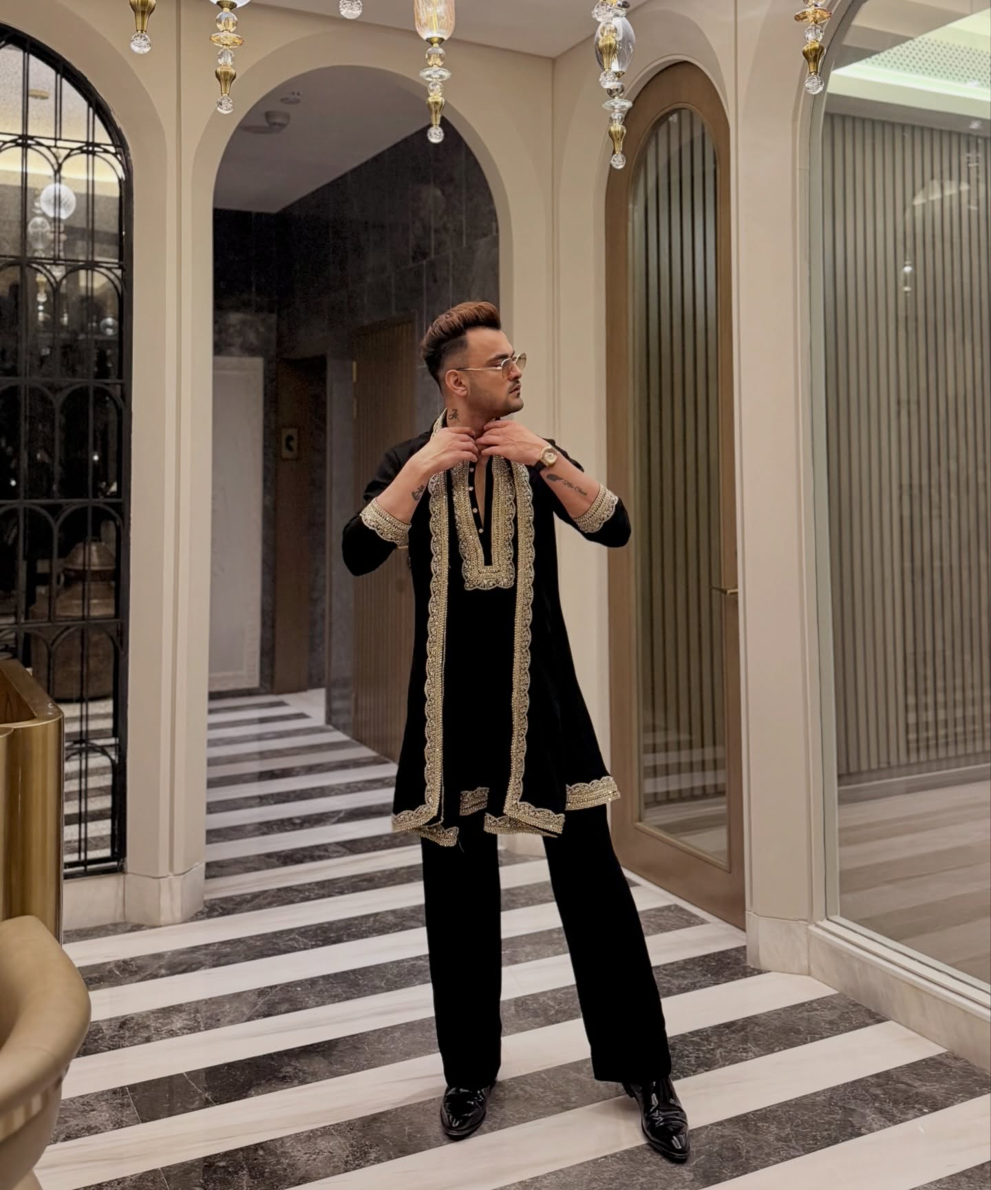 BLACK EMBROIDERED KURTA PANT SET WITH DUPATTA