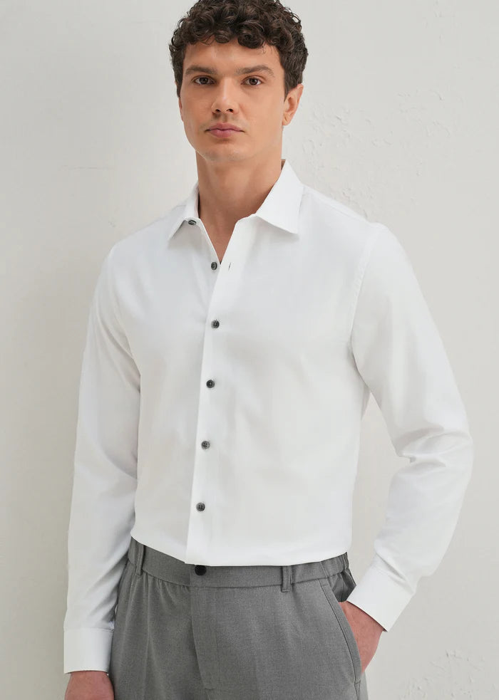 WHITE STITCHLESS PLACKET PREMIUM WRINKLE-FREE SHIRT